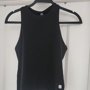 Vuori Black Muscle Tee